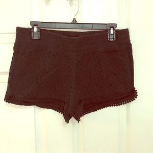 Aqua brand black pull on shorts